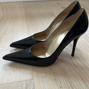 Brand new in Box: Stuart Weitzman FEVER Black Patent Heels size 7.5 M